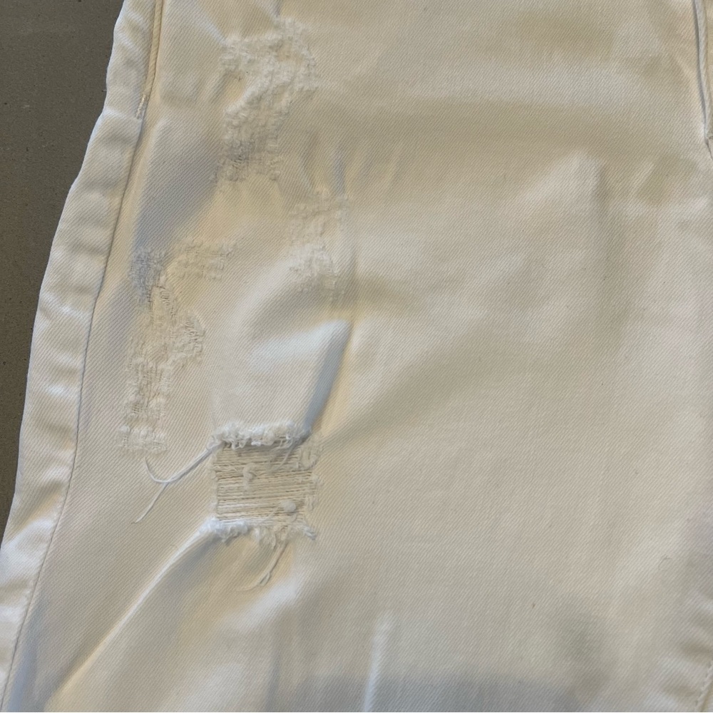 DL1961 Distressed Hepburn wide leg size 28 jeans WHITE - Picture 8 of 9